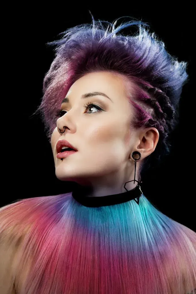 HAIRLIKE Kampagne – präziser Schnitt, natürliche Haarbewegung